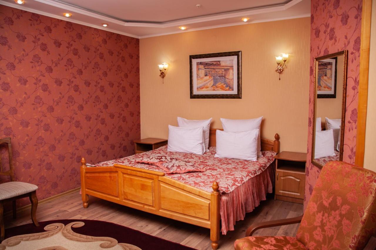 Piligrim 1 Hotel Mykolaiv Exterior foto